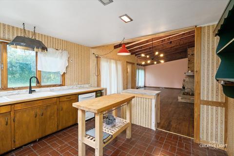 39 W570 Deerpath Rd, Aurora, IL 60506 photo 8