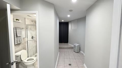 250 E 37th St, Chicago, IL 60653 photo 32