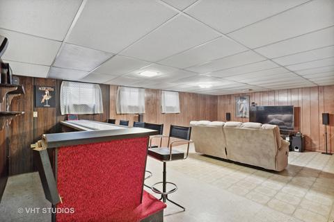 399 King Ln, Des Plaines, IL 60016 photo 14