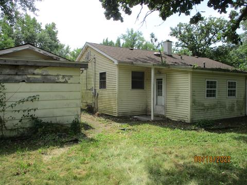 Undisclosed, Steger, IL 60475 photo 14