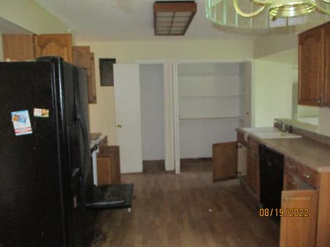 Undisclosed, Steger, IL 60475 photo 13