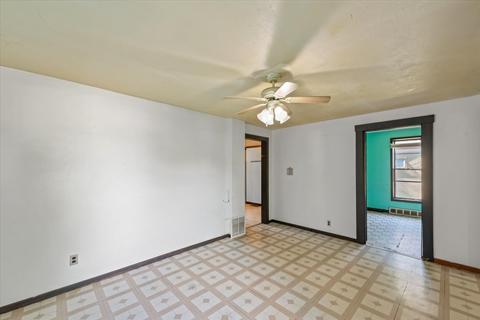 368 Wabash St, Elgin, IL 60123 photo 11