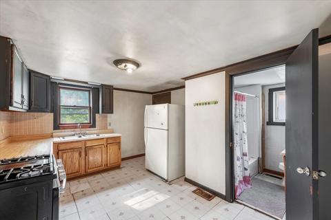 368 Wabash St, Elgin, IL 60123 photo 5