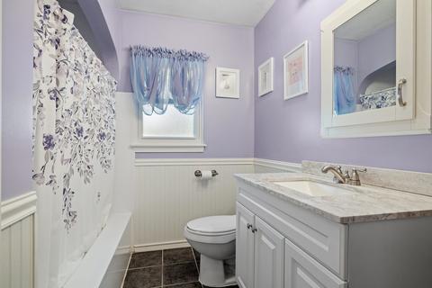 914 E Division St, Lockport, IL 60441 photo 11