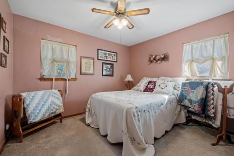 914 E Division St, Lockport, IL 60441 photo 8