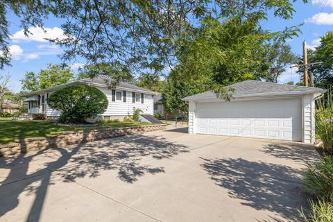 914 E Division St, Lockport, IL 60441 photo 17