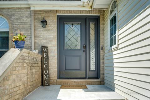 2311 Colby Dr, Mchenry, IL 60050 photo 2