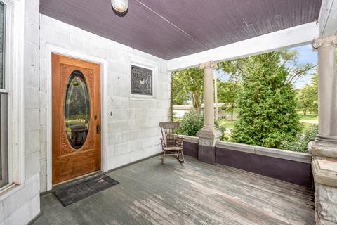 413 N 3rd St, Dunlap, IL 61525 photo 3