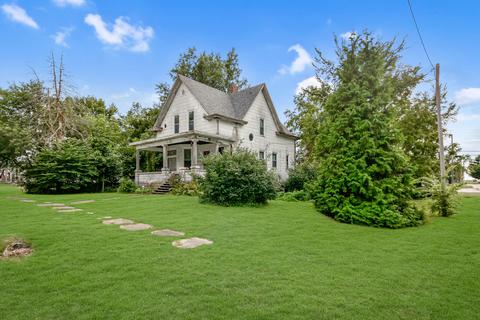 413 N 3rd St, Dunlap, IL 61525 photo 5