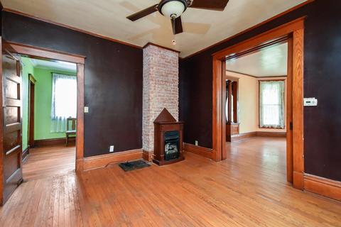 413 N 3rd St, Dunlap, IL 61525 photo 9