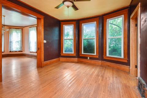 413 N 3rd St, Dunlap, IL 61525 photo 8