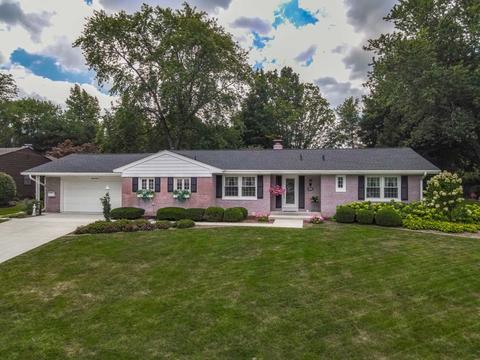 811 Smith Dr, Normal, IL 61761 photo 1