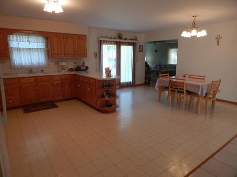 303 Deerpath Dr, Minooka, IL 60447 photo 5