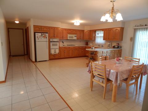 303 Deerpath Dr, Minooka, IL 60447 photo 4