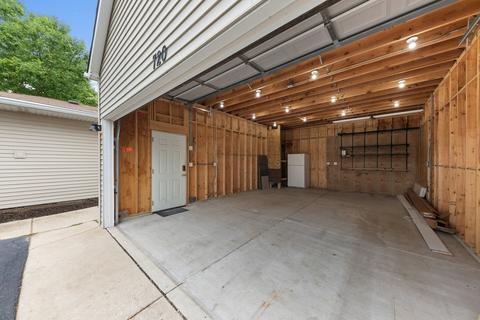 720 S Merle Ln, Wheeling, IL 60090 photo 17