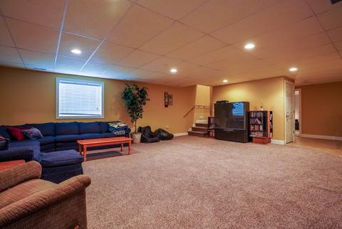 308 N Cleveland St, Downs, IL 61736 photo 15