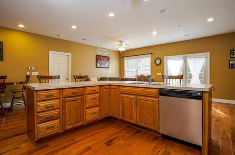 308 N Cleveland St, Downs, IL 61736 photo 25