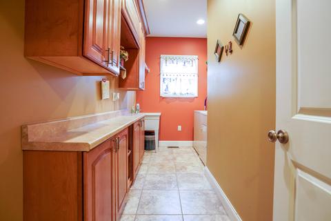 308 N Cleveland St, Downs, IL 61736 photo 9