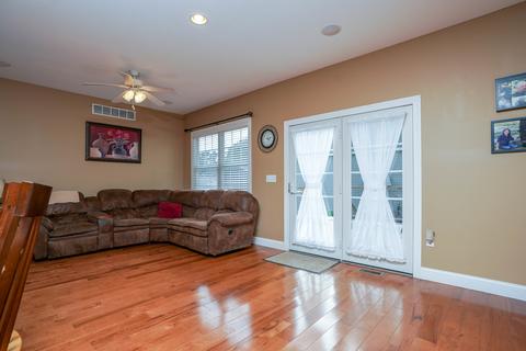 308 N Cleveland St, Downs, IL 61736 photo 26