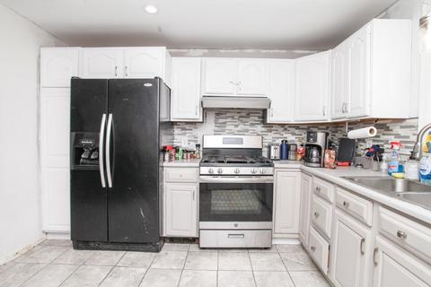 903 Railroad Ave, Normal, IL 61761 photo 8