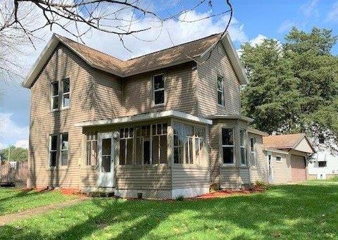 401 N Main St, Chadwick, IL 61014 photo 1