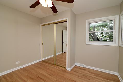 650 Willow Gln, Addison, IL 60101 photo 13