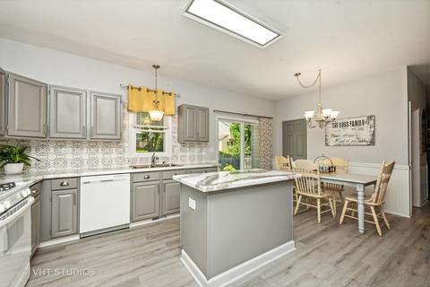 800 Southwick Dr, Algonquin, IL 60102 photo 7