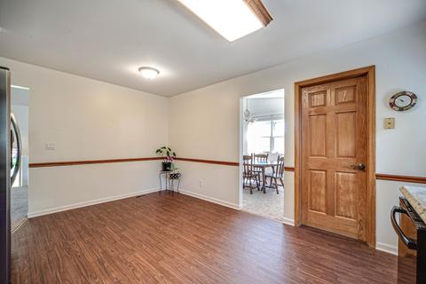 51 E Sunset Dr, Cary, IL 60013 photo 9