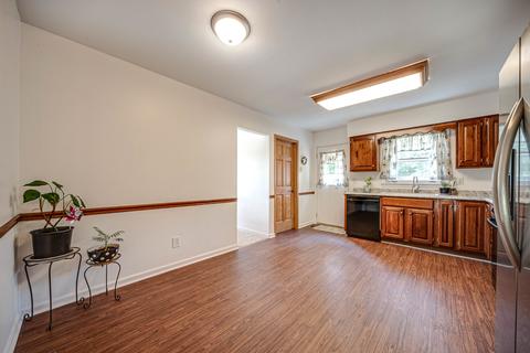 51 E Sunset Dr, Cary, IL 60013 photo 6