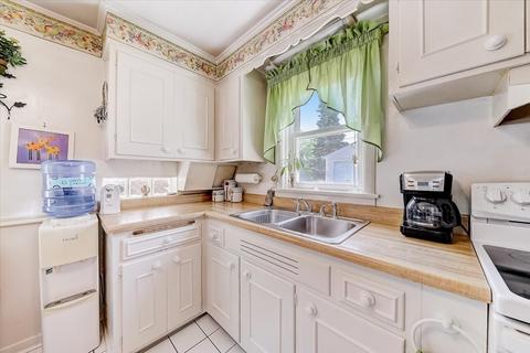 7845 44th St, Lyons, IL 60534 photo 11