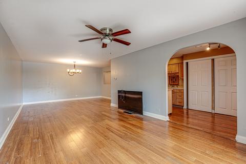 1500 Sandstone Dr #114, Wheeling, IL 60090 photo 5