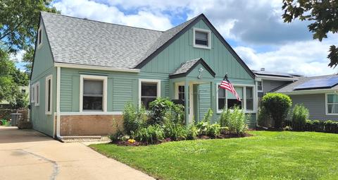 1105 Bishop St, West Chicago, IL 60185