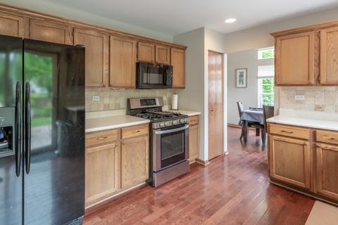 1275 Dunbarton Dr, Aurora, IL 60502 photo 19