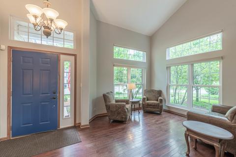 1275 Dunbarton Dr, Aurora, IL 60502 photo 14