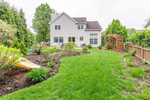 1275 Dunbarton Dr, Aurora, IL 60502 photo 7