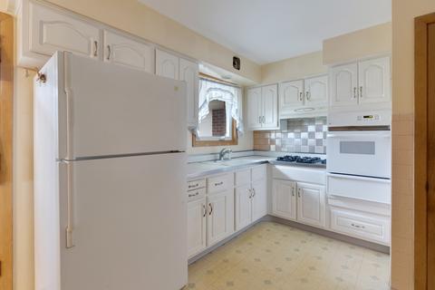 1421 E Lowden Ln, Mount Prospect, IL 60056 photo 5