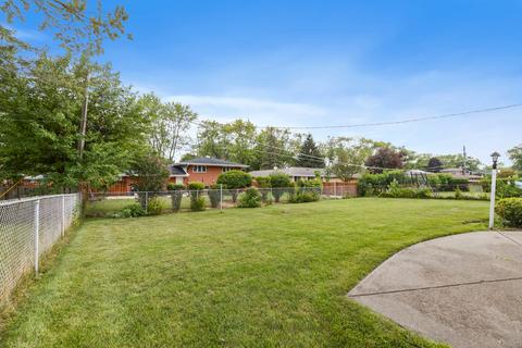 1421 E Lowden Ln, Mount Prospect, IL 60056 photo 15