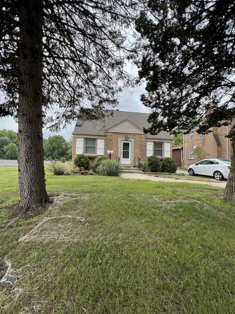 420 S Wolf Rd, Des Plaines, IL 60016 photo 12