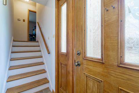 6541 Cedar Rd, Oak Forest, IL 60452 photo 9