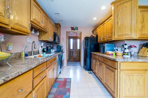 6541 Cedar Rd, Oak Forest, IL 60452 photo 14
