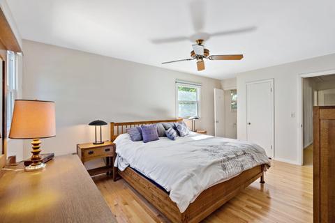 907 Eddy Ct, Wheaton, IL 60187 photo 8