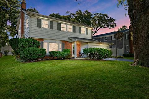 907 Eddy Ct, Wheaton, IL 60187 photo 1