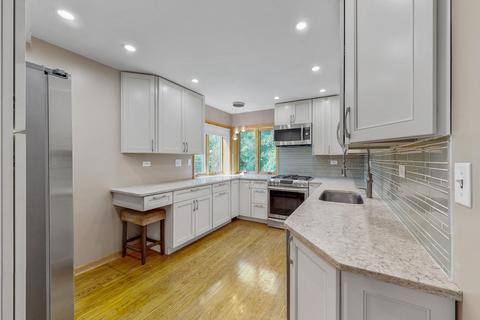 428 Harding Ave, Des Plaines, IL 60016 photo 6