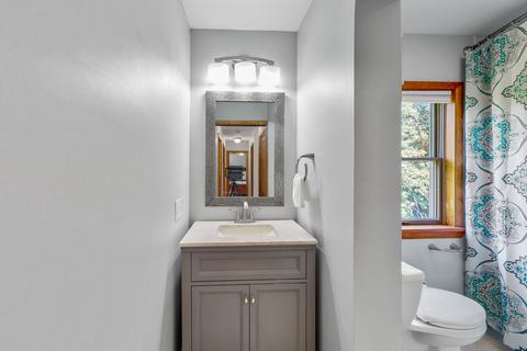 428 Harding Ave, Des Plaines, IL 60016 photo 12