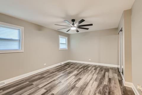3204 Maple Ln, Hazel Crest, IL 60429 photo 8