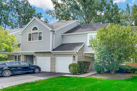 637 Sutton Ct #4, Wheeling, IL 60090 photo 2