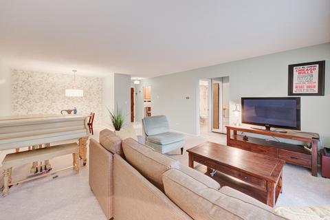 825 Pearson St #2F, Des Plaines, IL 60016 photo 5