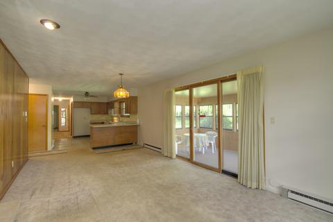 804 E Brown St, Harvard, IL 60033 photo 15