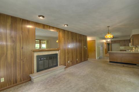 804 E Brown St, Harvard, IL 60033 photo 14
