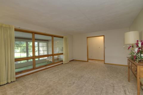 804 E Brown St, Harvard, IL 60033 photo 4